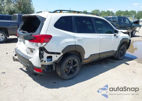 2022 Subaru Forester Wilderness z USA, uszkodzony, nr VIN JF2SKAMC9NH486458